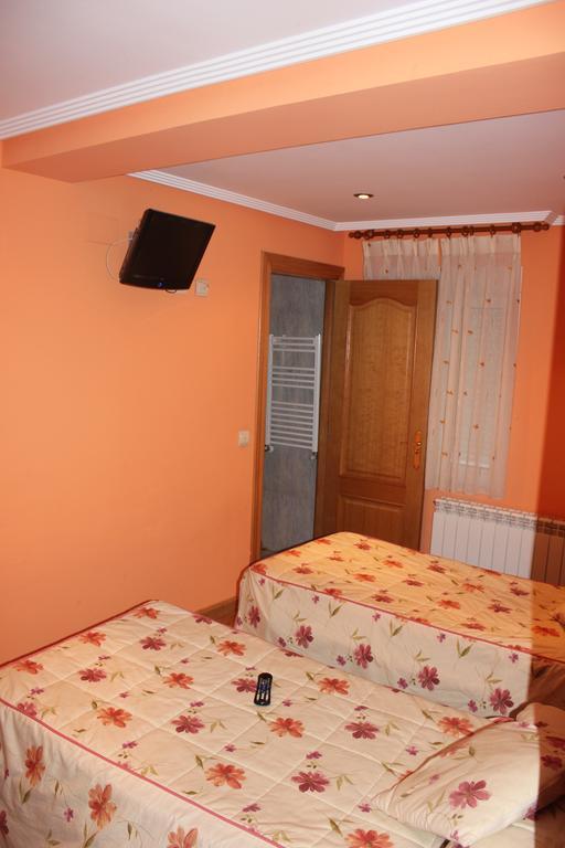 Hotel Asador Rindion Tineo Δωμάτιο φωτογραφία